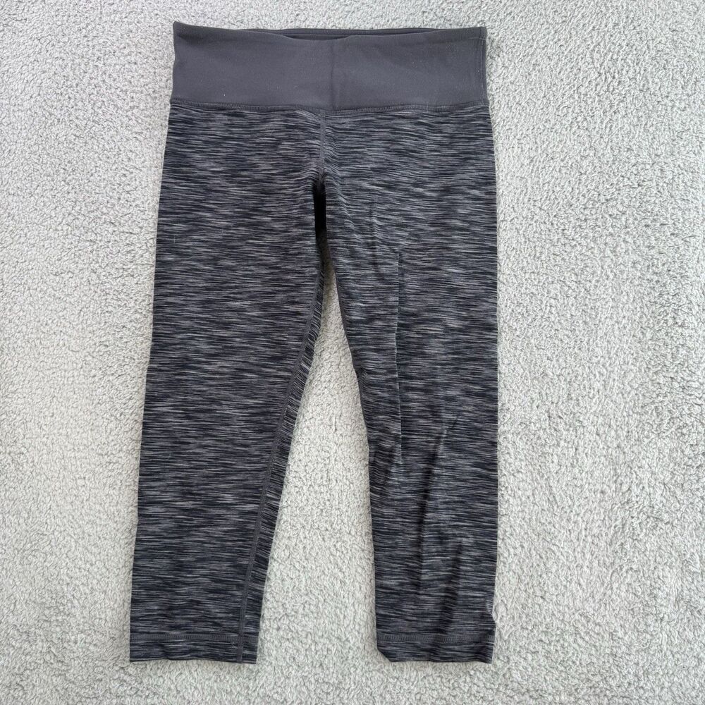 Lululemon Leggings Womens 6 Grey Capri Gym Workout‎ Casual Pants